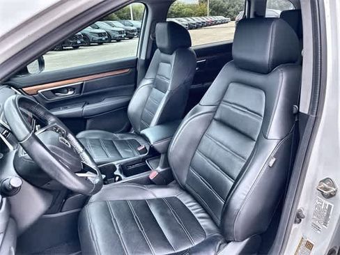 Used 2019 Honda CR-V Touring image 17