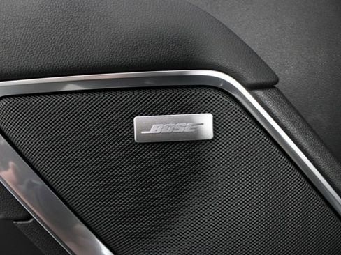 New 2026 GMC Sierra 1500 SLT AWD/4WD image 17