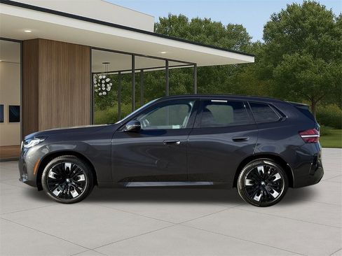 Used 2025 BMW X3 xDrive30i w/ M Sport Package image 12