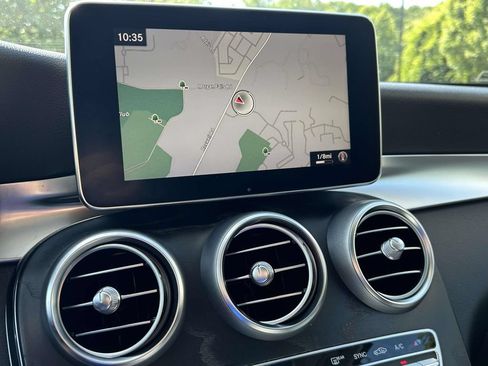 Used 2017 Mercedes-Benz GLC 300 4MATIC image 27