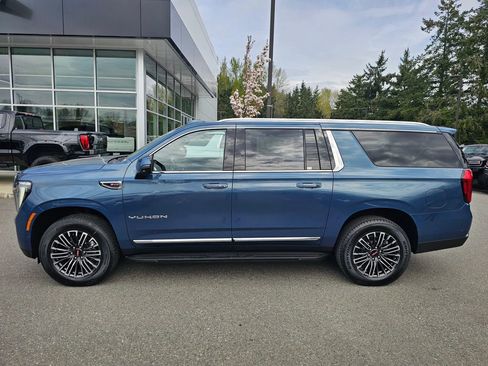 New 2026 GMC Yukon XL Elevation w/ Elevation Premium Package image 2