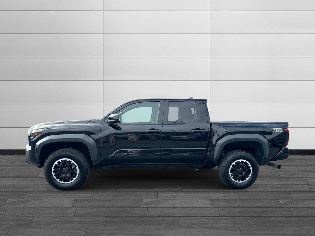 Used 2024 Toyota Tacoma TRD Off-Road AWD/4WD image 6