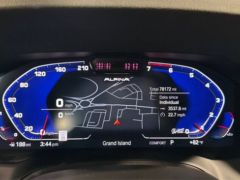 Used 2020 BMW 330i xDrive Sedan w/ Executive Package AWD/4WD image 27
