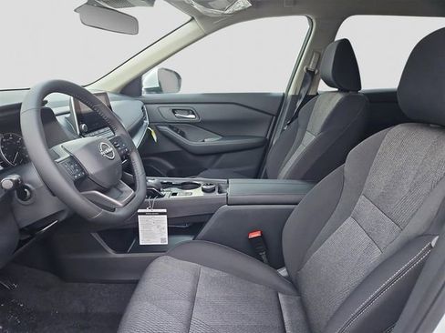 New 2026 Nissan Rogue SV w/ Cold Weather Package image 17