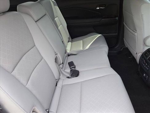 Used 2021 Honda Passport Touring image 21