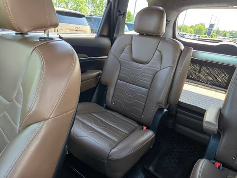 Used 2022 Kia Telluride SX w/ SX Prestige Package AWD/4WD image 12