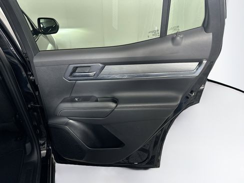 Used 2025 GMC Terrain Elevation image 29