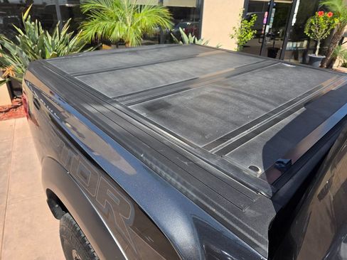 Used 2018 Ford F150 Raptor w/ Equipment Group 802A Luxury AWD/4WD image 19