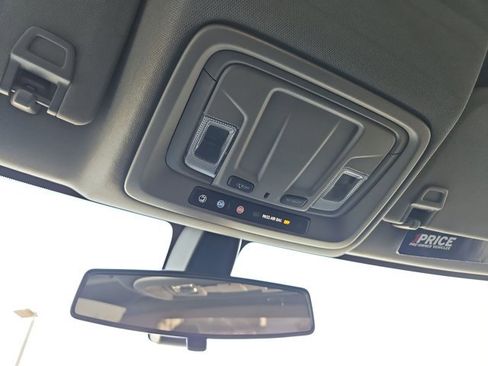 Used 2021 Chevrolet Silverado 1500 LT RWD image 20