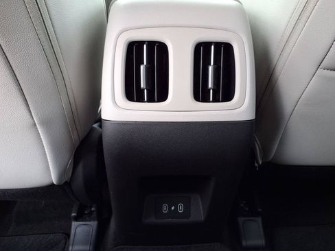 Used 2025 Hyundai Tucson SEL FWD image 17