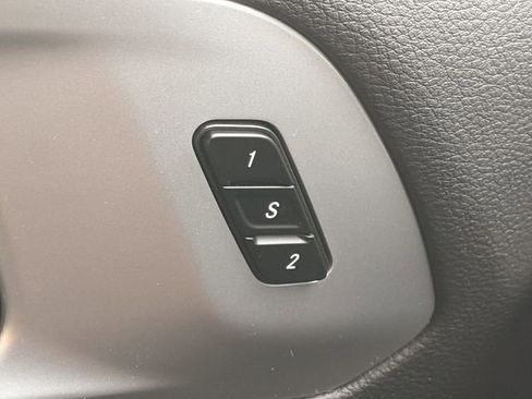 New 2026 Chrysler Pacifica Limited w/ S Appearance Package image 19