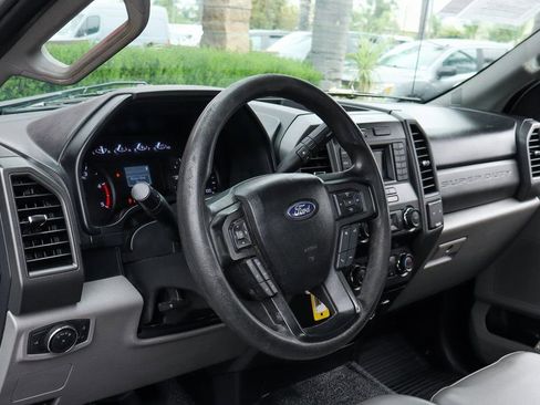 Used 2019 Ford F550 2WD Regular Cab Super Duty image 21