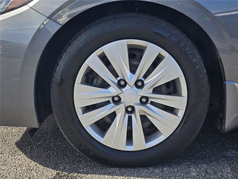 Used 2024 Nissan Sentra S FWD image 11