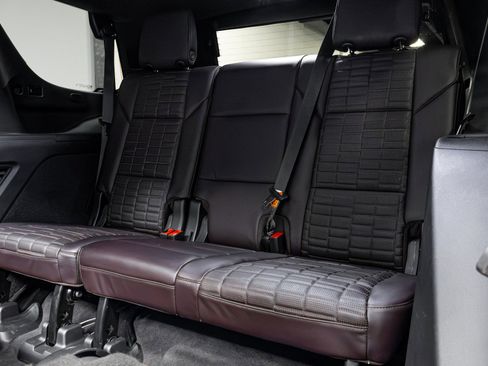 Used 2022 Cadillac Escalade Sport Platinum image 29