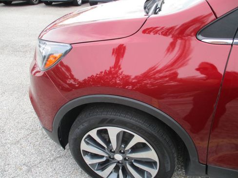 Used 2021 Buick Encore Preferred w/ Safety Package II AWD/4WD image 14