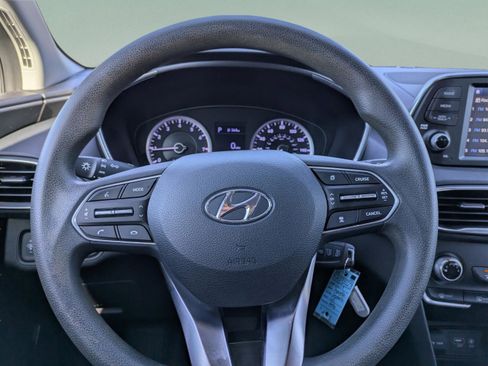 Used 2019 Hyundai Santa Fe SE image 26