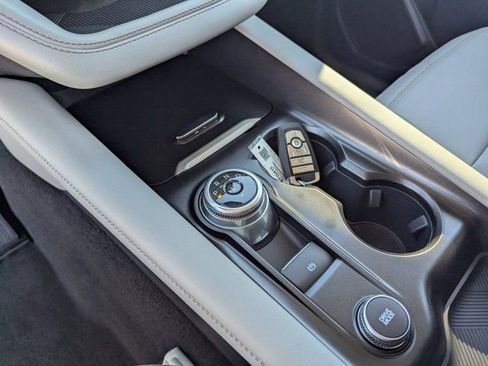 New 2025 Ford Explorer Active w/ Active Comfort Package image 20