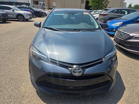 Used 2019 Toyota Corolla LE FWD image 8
