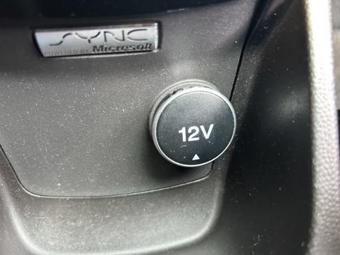Used 2014 Ford Fiesta SE w/ Equipment Group 201B FWD image 20