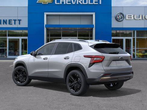 New 2026 Chevrolet Trax ACTIV image 3