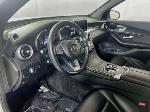 Used 2018 Mercedes-Benz GLC 300 image 9