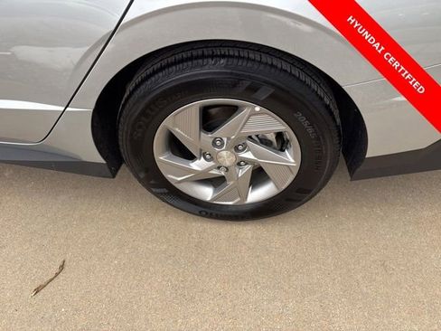 Certified 2025 Hyundai Sonata SE image 30