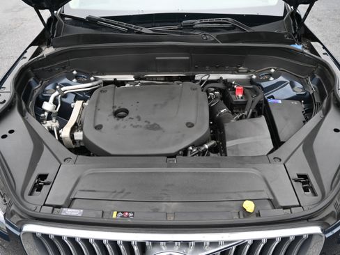 Used 2024 Volvo XC90 B6 Plus AWD/4WD image 36