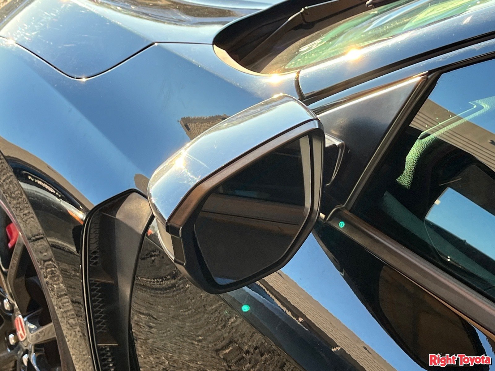 Used 2017 Honda Civic Type R image 9