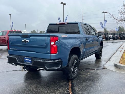 Used 2024 Chevrolet Silverado 1500 LT Trail Boss w/ Convenience Package II image 11
