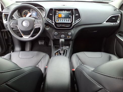 Certified 2019 Jeep Cherokee Limited image 24