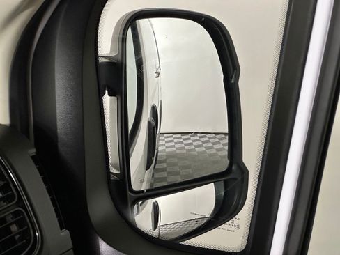 Used 2026 RAM ProMaster 2500 w/ Convenience Group FWD image 22