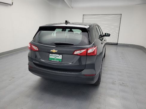 Used 2019 Chevrolet Equinox LS FWD image 7