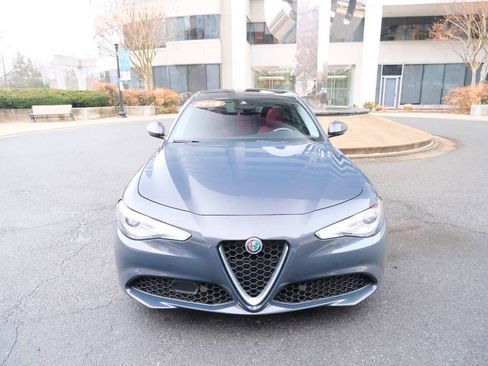 Used 2019 Alfa Romeo Giulia Ti w/ Quick Order Package 22Z Lusso image 3