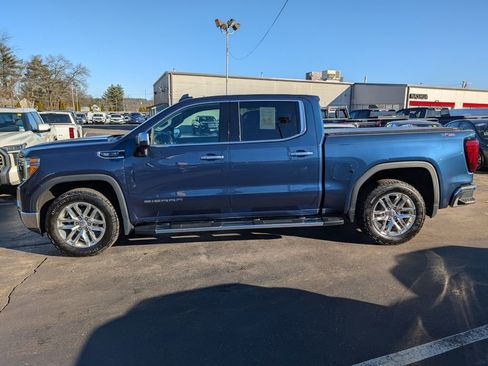 Used 2022 GMC Sierra 1500 SLT w/ SLT Premium Package image 3