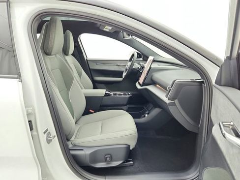 New 2026 Volvo EX30 Plus image 25