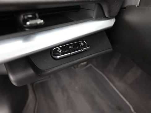 Used 2023 Chevrolet Corvette Stingray Premium Conv w/ Battery Protection Package RWD image 31