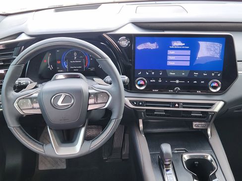 Used 2023 Lexus RX 350 FWD w/ Accessory Package image 32