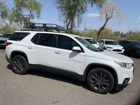 Used 2020 Chevrolet Traverse RS w/ LPO, Floor Liner Package FWD image 6