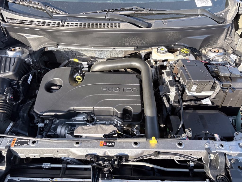 Used 2023 Chevrolet Equinox LS FWD image 27