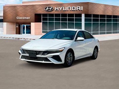 New 2025 Hyundai Elantra Blue