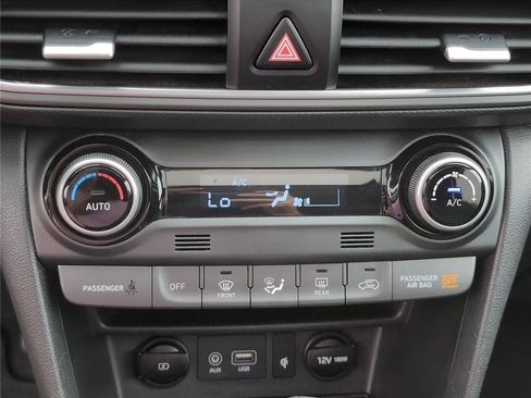 Used 2020 Hyundai Kona Ultimate w/ Cargo Package AWD/4WD image 25