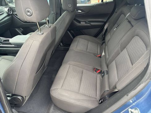 Used 2025 Chevrolet Equinox LT FWD image 27