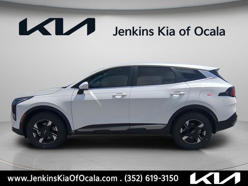 New 2026 Kia Sportage LX AWD/4WD image 4