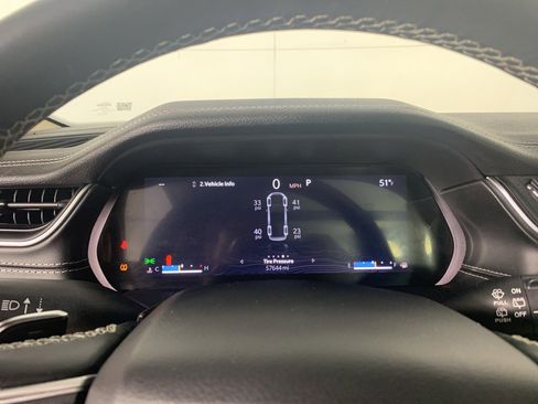 Used 2021 Jeep Grand Cherokee L Limited w/ MOPAR Finishing Package image 23