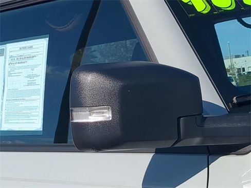 Used 2024 Ford Bronco Badlands image 12