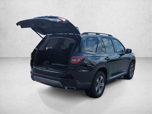 New 2026 Honda Pilot EX-L image 2