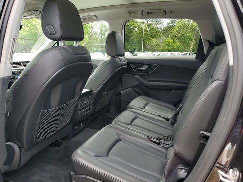Used 2018 Audi Q7 3.0T Premium Plus AWD/4WD image 16