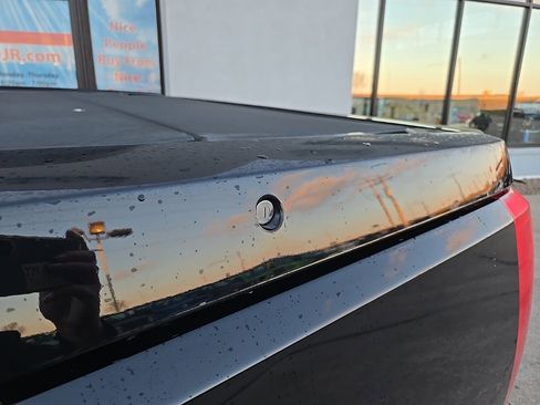 Used 2007 Cadillac Escalade EXT Base w/ Information Package image 23