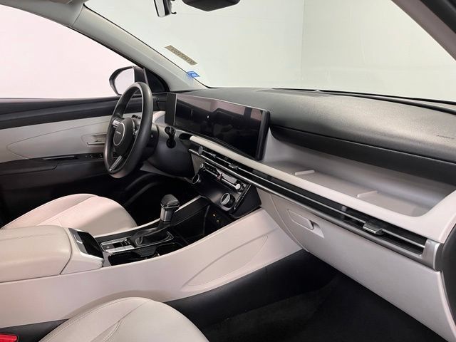 Used 2025 Hyundai Tucson SEL AWD/4WD image 11