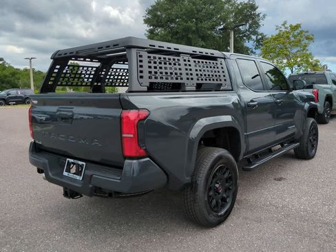 Certified 2025 Toyota Tacoma SR5 AWD/4WD image 6